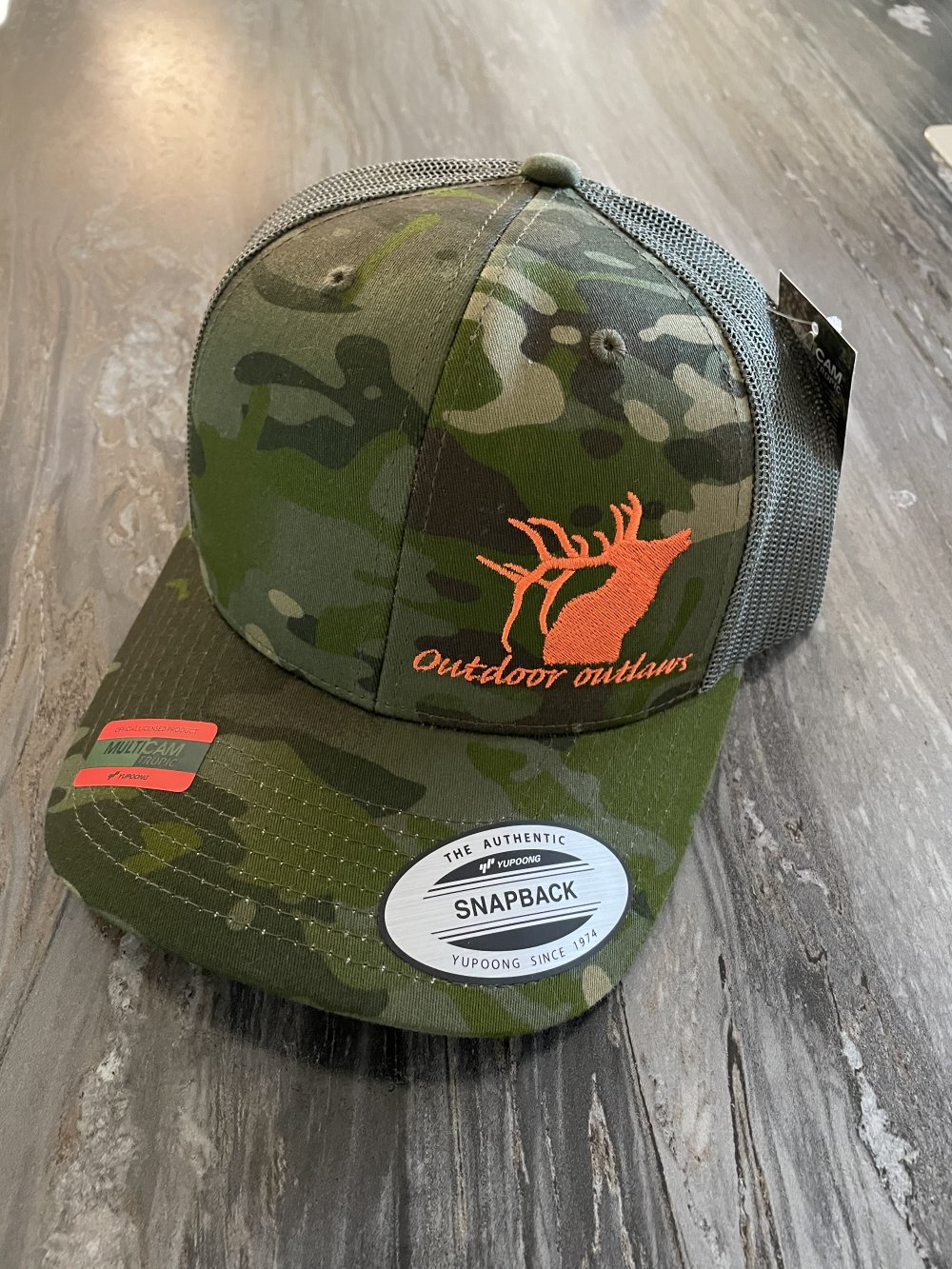 GRN/CAMO snap-back