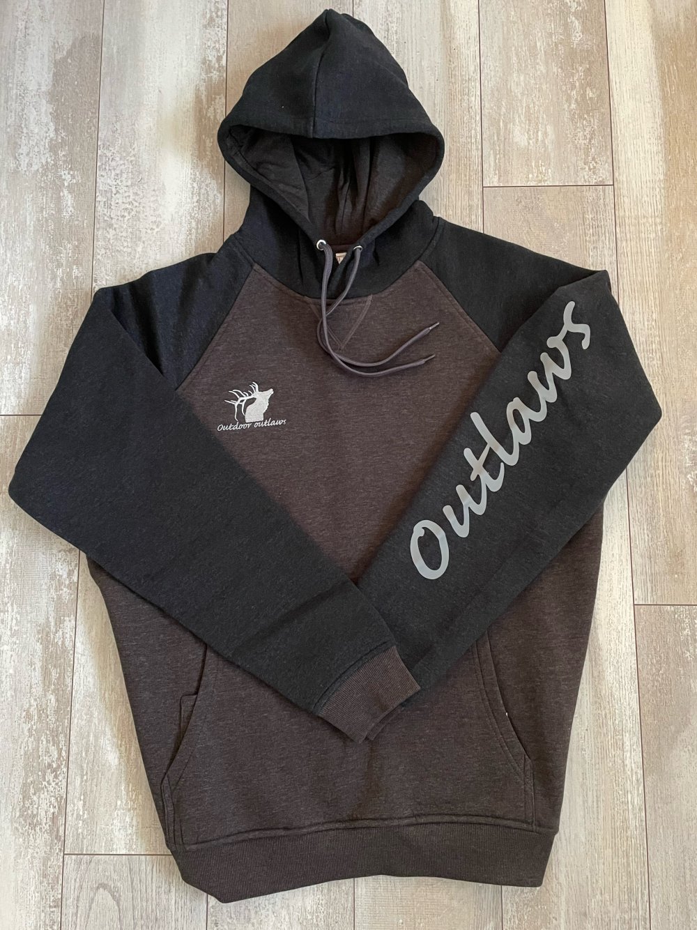Outlaws sleeve hoodie 